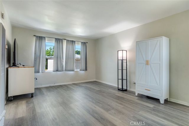 1574 W 20th Street, San Bernardino, CA 92411