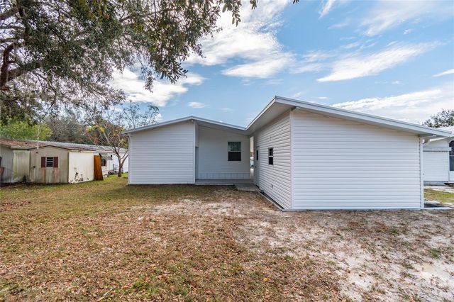 35005 FRASER STREET, Dade City, FL 33523