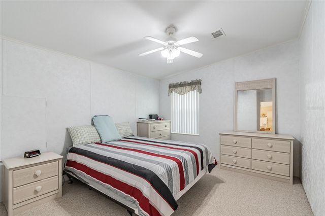 35005 FRASER STREET, Dade City, FL 33523