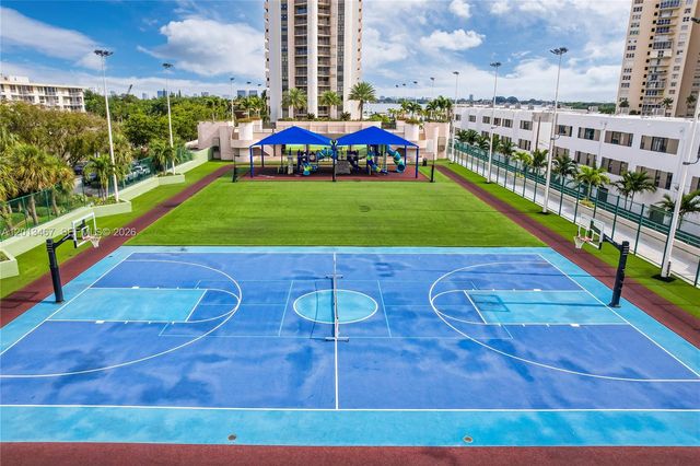 1800 NE 114th St 601, Miami, FL 33181