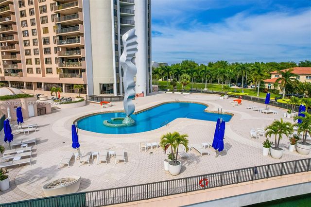 1800 NE 114th St 601, Miami, FL 33181