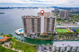 1800 NE 114th St 601, Miami, FL 33181