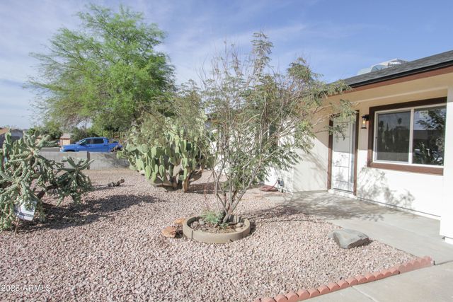 15811 N 23RD Street, Phoenix, AZ 85022