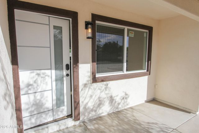 15811 N 23RD Street, Phoenix, AZ 85022