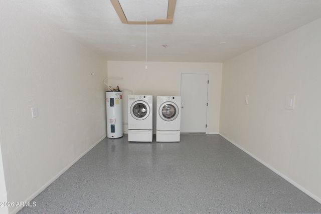 15811 N 23RD Street, Phoenix, AZ 85022