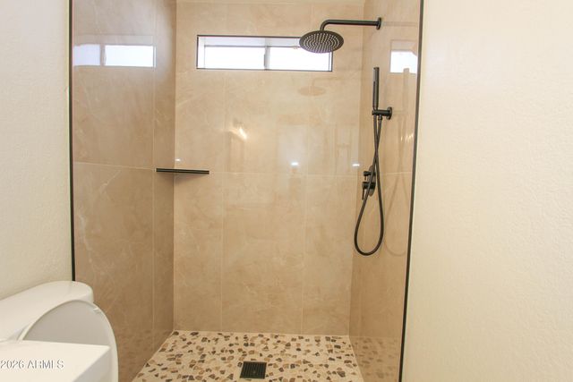 15811 N 23RD Street, Phoenix, AZ 85022