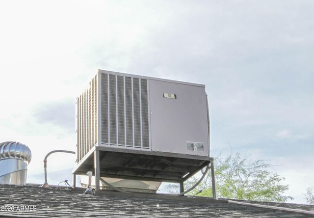 15811 N 23RD Street, Phoenix, AZ 85022