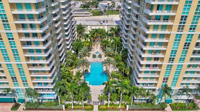 700 E Boynton Beach Boulevard 608, Boynton Beach, FL 33435