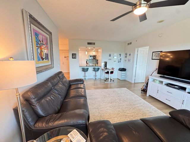 700 E Boynton Beach Boulevard 608, Boynton Beach, FL 33435