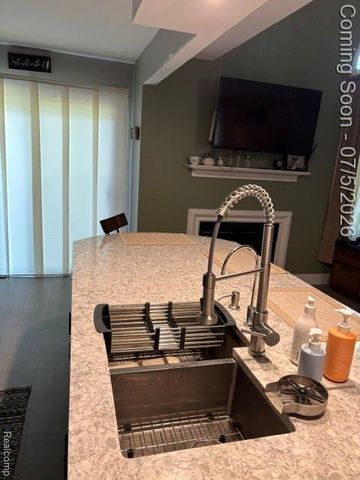45125 Horseshoe Circle 52, Canton, MI 48187