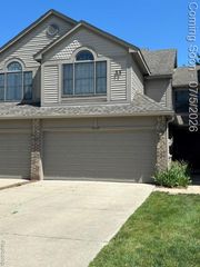 45125 Horseshoe Circle 52, Canton, MI 48187