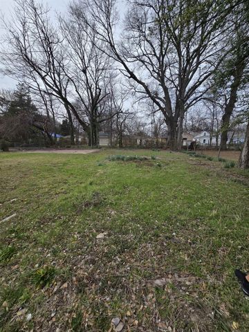 1495 MAPLEWOOD ST, Memphis, TN 38108