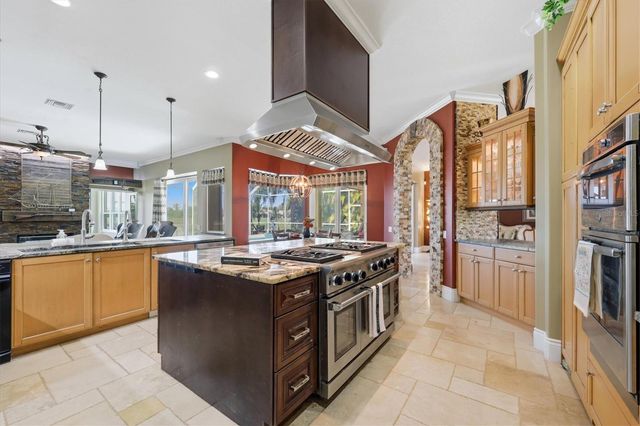 3323 LAKEVIEW LANE, North Port, FL 34287