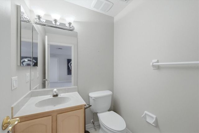 3323 LAKEVIEW LANE, North Port, FL 34287