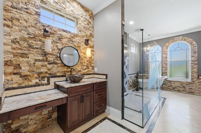 3323 LAKEVIEW LANE, North Port, FL 34287