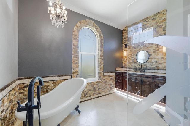 3323 LAKEVIEW LANE, North Port, FL 34287