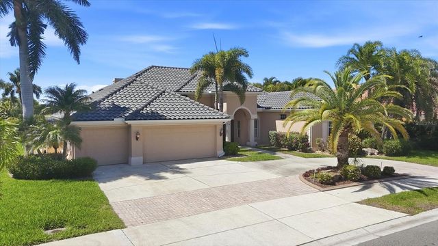 3323 LAKEVIEW LANE, North Port, FL 34287