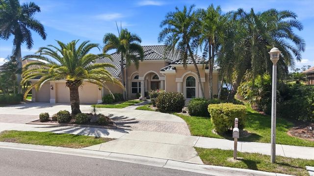 3323 LAKEVIEW LANE, North Port, FL 34287