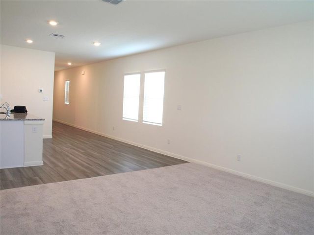 105 Mouflon RD, Hutto, TX 78634