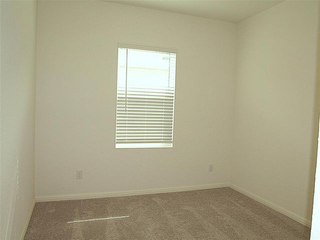 105 Mouflon RD, Hutto, TX 78634