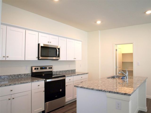 105 Mouflon RD, Hutto, TX 78634