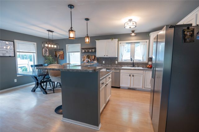 718 N Kent Street, Knoxville, IA 50138