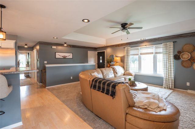 718 N Kent Street, Knoxville, IA 50138