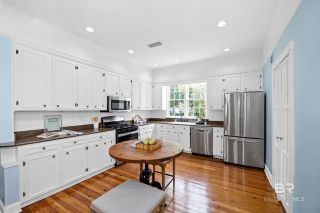 5490 Battles Road, Fairhope, AL 36532