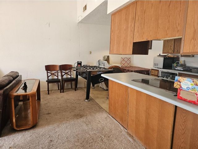 9716 Westbound Avenue SW, Albuquerque, NM 87121