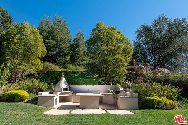 4130 Prado De Los Caballos, Calabasas, CA 91302