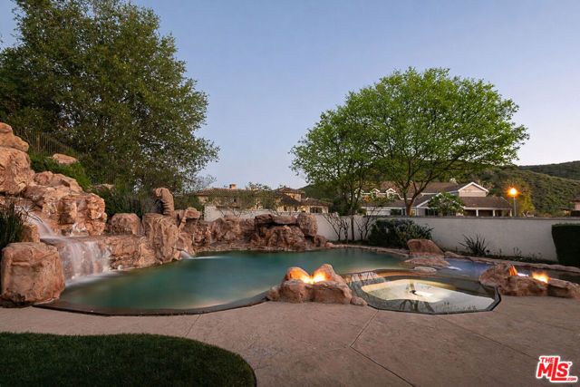 4130 Prado De Los Caballos, Calabasas, CA 91302