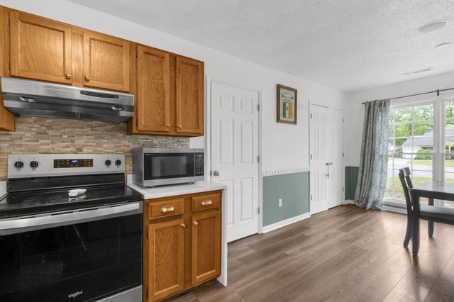 121 Mill Pond Court, Summerville, SC 29485