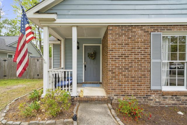 121 Mill Pond Court, Summerville, SC 29485