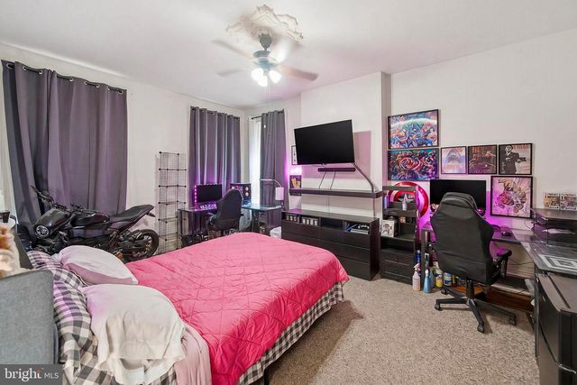 1020 W MAIN ST, Norristown, PA 19401