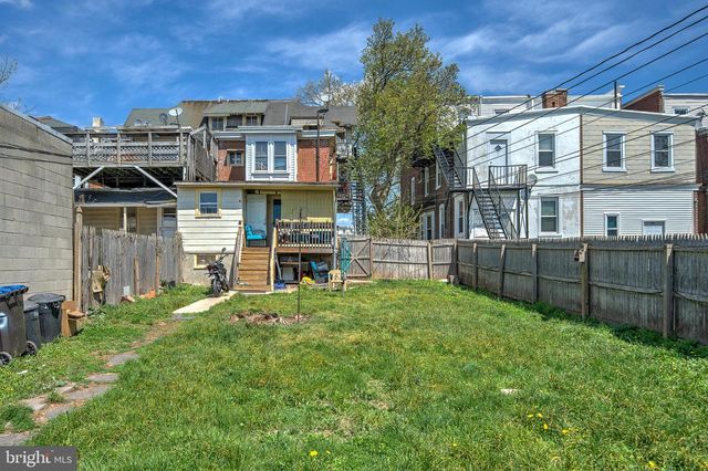 1020 W MAIN ST, Norristown, PA 19401