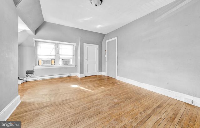 1020 W MAIN ST, Norristown, PA 19401