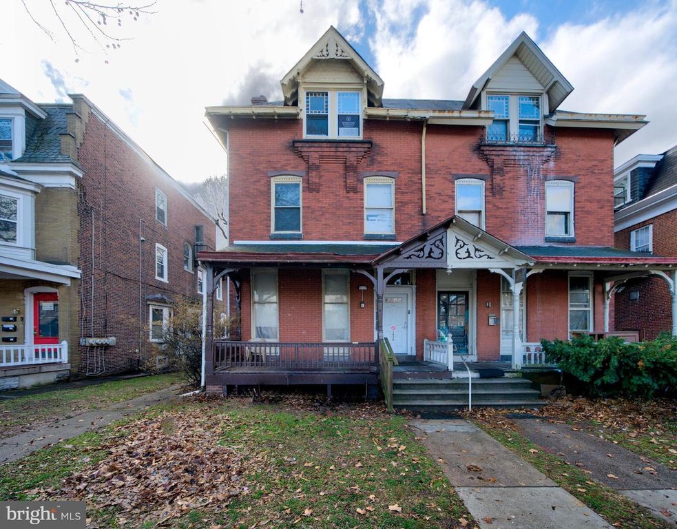 1020 W MAIN ST, Norristown, PA 19401