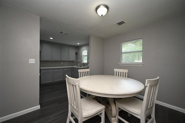 109 Dooley A, Prairie View, TX 77445