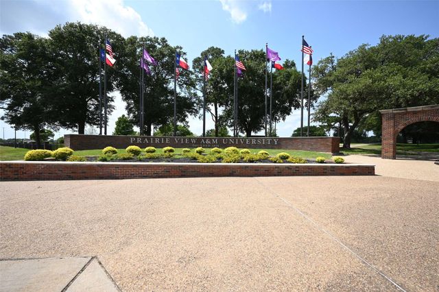 109 Dooley A, Prairie View, TX 77445