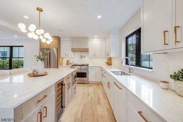 233 Cranford Ave, Cranford Twp., NJ 07016