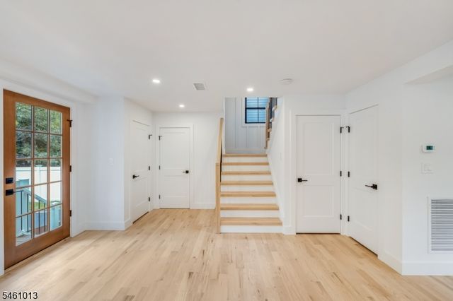 233 Cranford Ave, Cranford Twp., NJ 07016