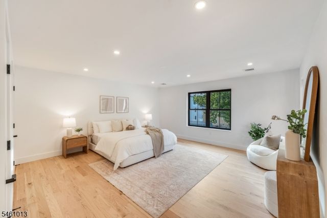 233 Cranford Ave, Cranford Twp., NJ 07016