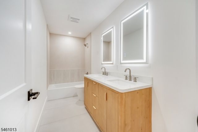 233 Cranford Ave, Cranford Twp., NJ 07016