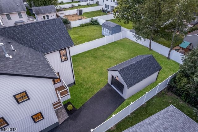233 Cranford Ave, Cranford Twp., NJ 07016