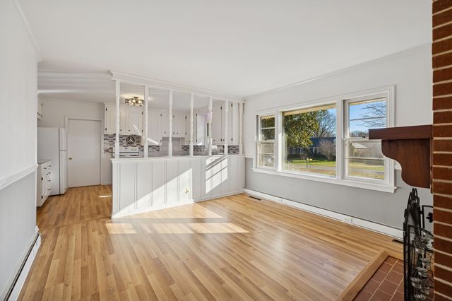 1209 Whitney Dr, Columbia, TN 38401