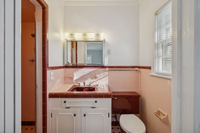 1209 Whitney Dr, Columbia, TN 38401