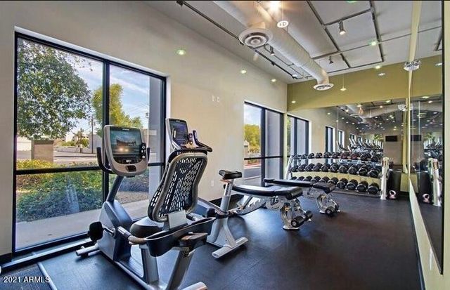 535 W THOMAS Road 302, Phoenix, AZ 85013