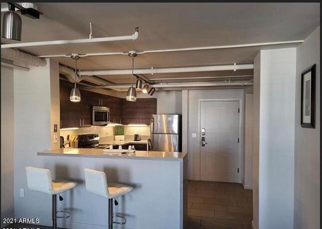 535 W THOMAS Road 302, Phoenix, AZ 85013