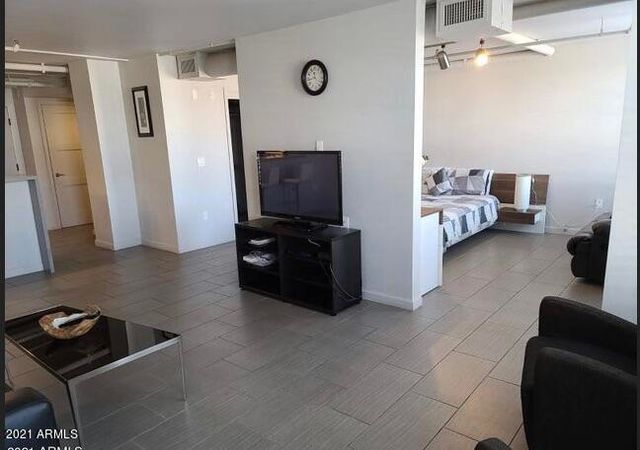 535 W THOMAS Road 302, Phoenix, AZ 85013