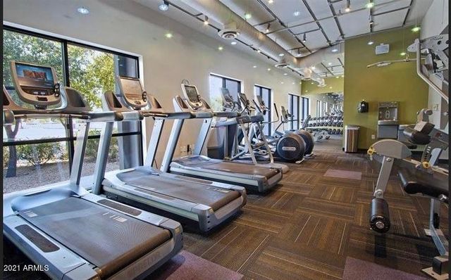 535 W THOMAS Road 302, Phoenix, AZ 85013
